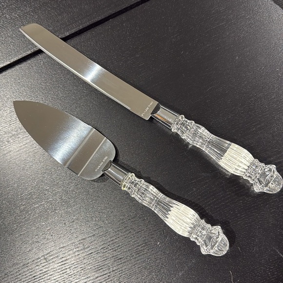 Fifth Avenue Led Crystal Cake Knife and Server - New in Box - Picture 1 of 8